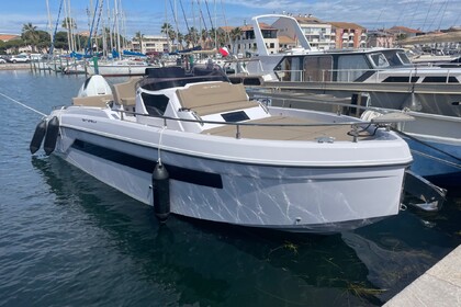 Location Bateau à moteur Ranieri Next 275 LX Sète