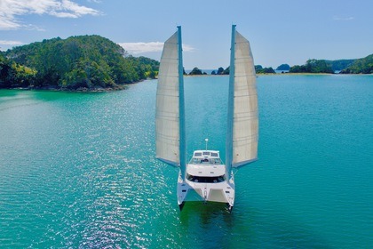 Luxury Sailing Catamaran - Cool Change - Kelsall 54