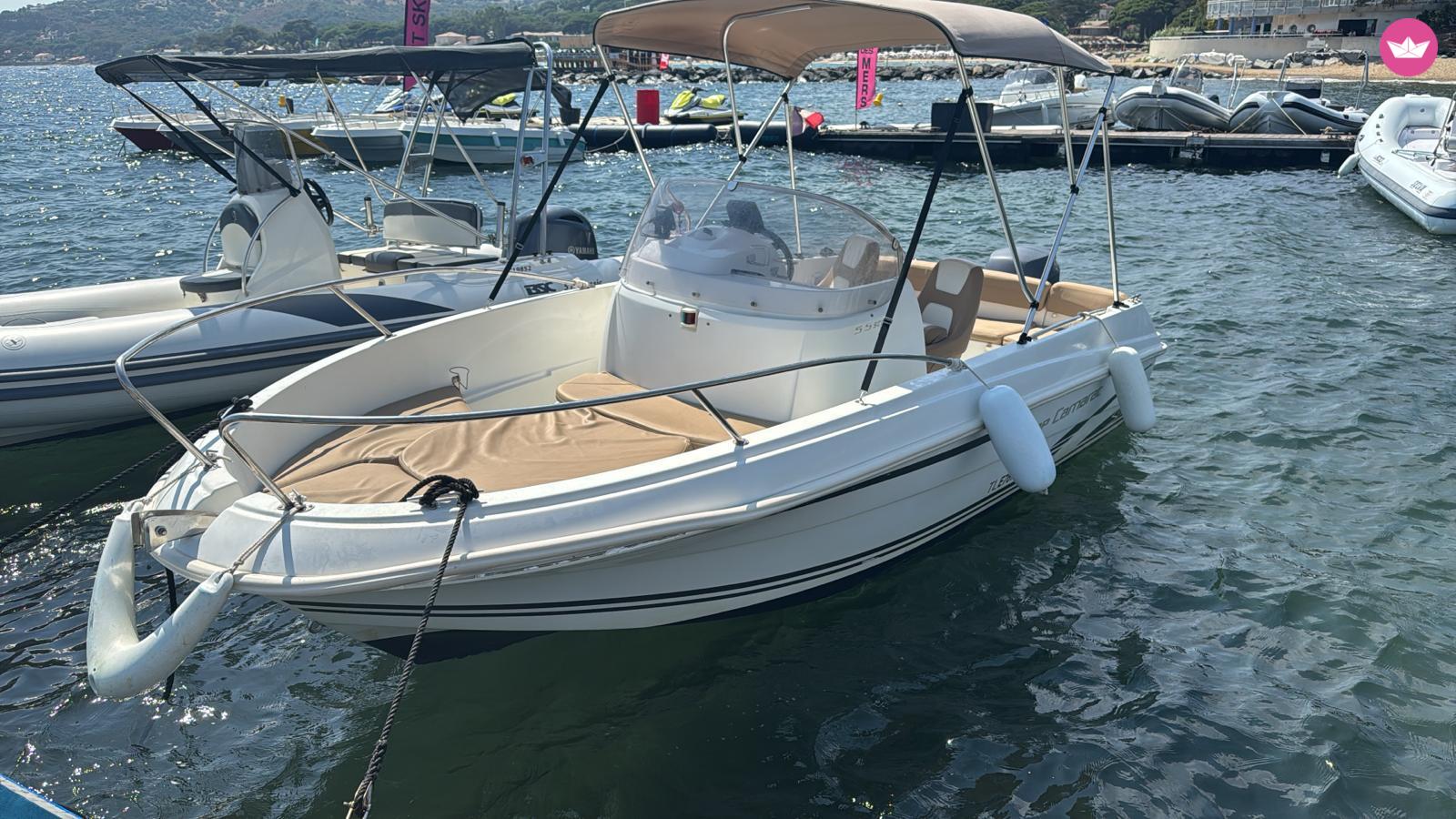 Bateau à moteur Jeanneau Cap camarat 555 100cv 2