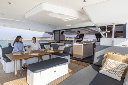 Hyra båt Katamaran Fountaine Pajot 51' Aura maestro Mahé