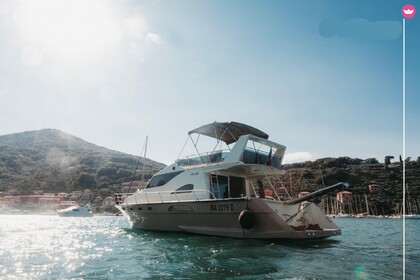 Noleggio Barca a motore Della Pasqua Dellapasqua Dc 11 Fly - Refit 2023 Forte dei Marmi