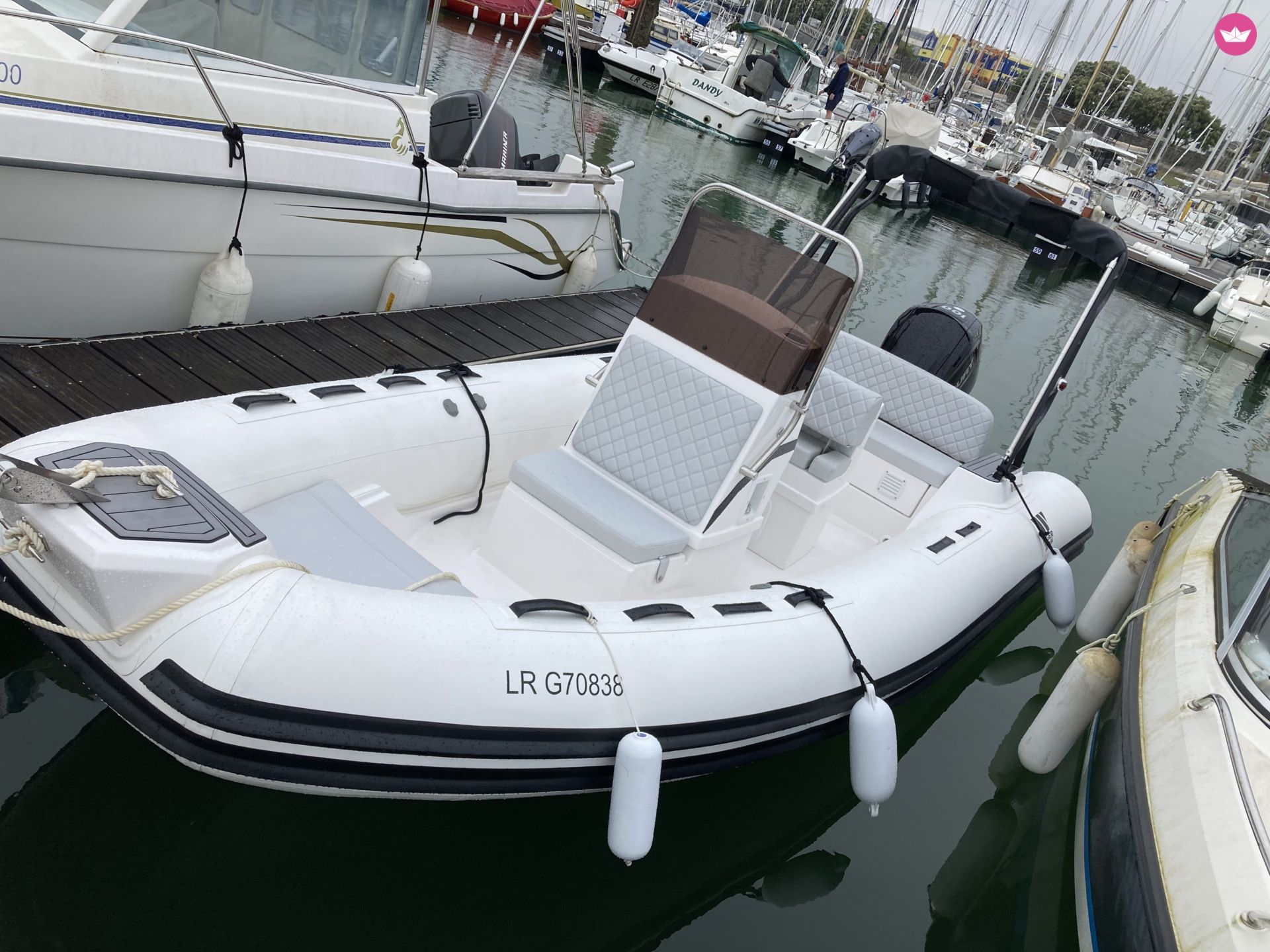 Semi-rigide Tiger Marine Proline 550 100cv 3