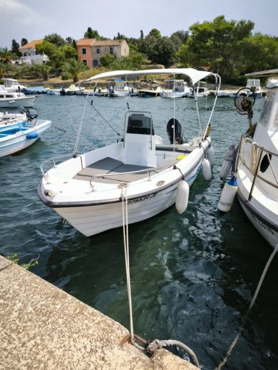 Zadar Motorboat Poseidon 510 60HP alt tag text