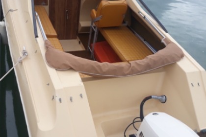 Location Bateau à moteur URANIA 580 LUXE Barneville-Carteret