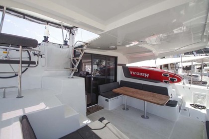 Lagoon 42 - 4 + 1 cab.