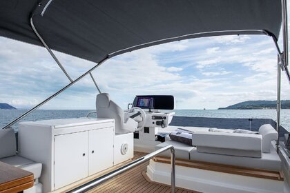 Hyra båt Motorbåt Ferretti Yachts Group Ferretti Yachts 500 - 3 + 1 cab Šibenik