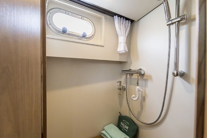 Linssen Grand Study 30.0 mieten Sneek