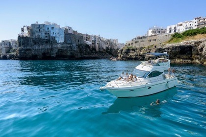 Hyra båt Motorbåt Astinor 36 fly Polignano a Mare