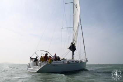 Hyra båt Segelbåt Beneteau Cyclades 43.4 La Rochelle
