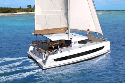 Charter Catamaran Catana Group Bali Catsmart - 4 + 2 cab. Volos