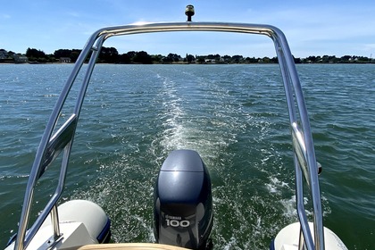Hire RIB Capelli Tempest 570 Locmariaquer