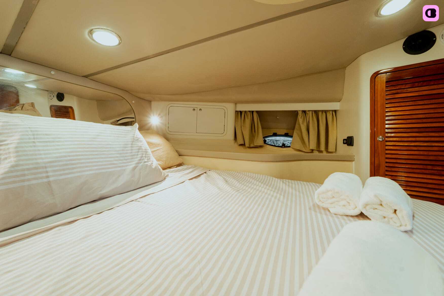 Bateau à moteur Astinor 36 fly 570cv 7
