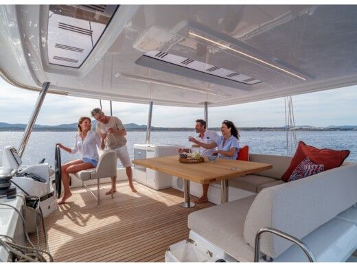 Catamaran  Lagoon 55 boat plan