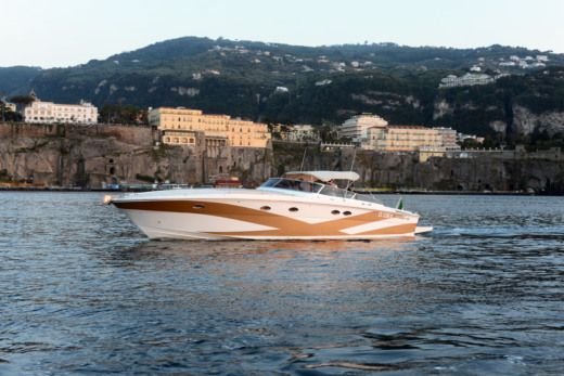 yacht hire sorrento