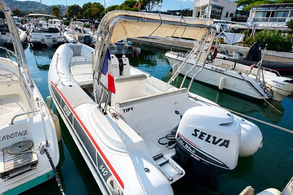 Hyra båt RIB-båt Selva Marine 640 Les Issambres