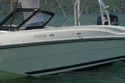 Bayliner E6
