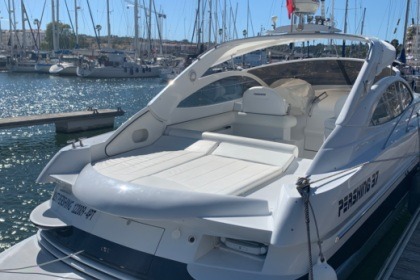Miete Motorboot Pershing 37 Lagos