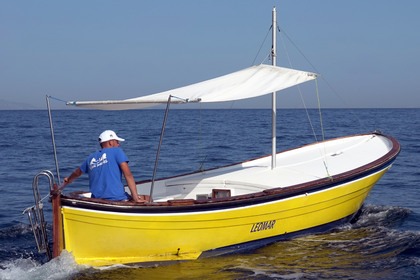 Rental Boat without license  Bertozzi Gozzo Capri