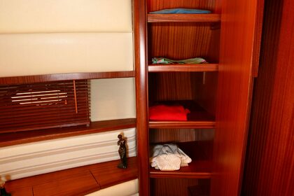 GREEK ISLAND HOPPING - PURE AEGEAN BLISS