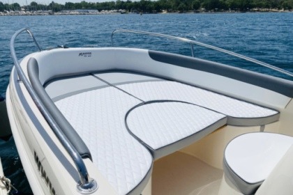 Miete Motorboot EOLO 570 OPEN Funtana