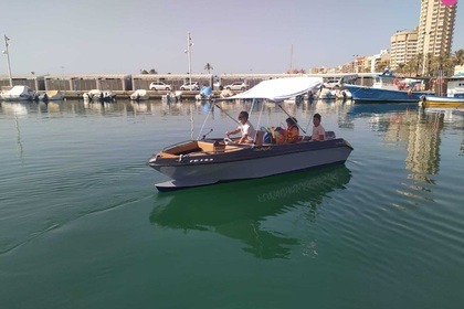 Чартер лодки без лицензии  Sea Ray 160 Фуэнхирола
