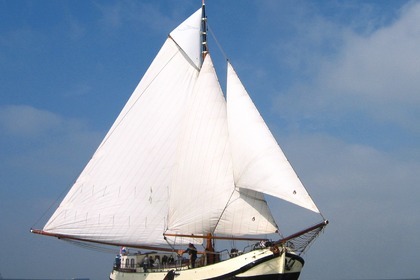 Noleggio Yacht a vela Custom Tjalk Lis Muiden