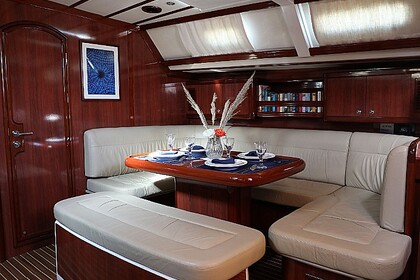 Sail in Luxury with "Mythos" - Your Perfect Yacht Charter in Pireas