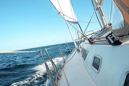 Charter Sailboat Jeanneau Sun Odyssey 45.2 Tavira