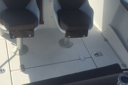 Miete Motorboot Beneteau Flyer 650 Open Hyères