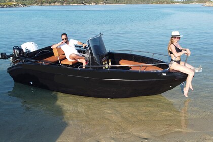 Rent the new Poseidon Blue Water 170