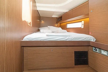 Location Voilier Beneteau Oceanis 51.1 Corfou