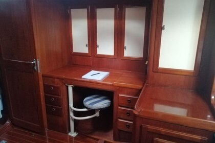 Family Charter - All inclusive