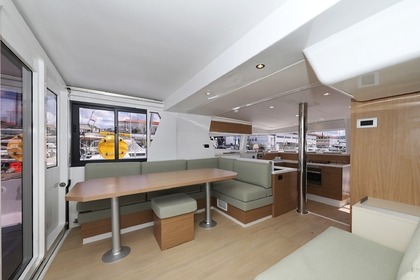 Location Catamaran Catana Group Bali 4.2 - 4 + 1 cab. Biograd na Moru