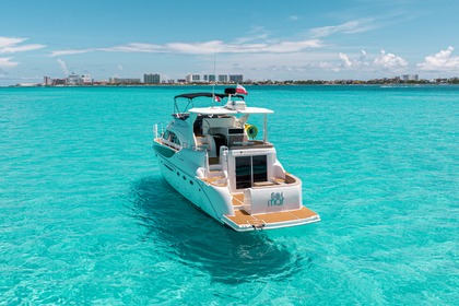 Rental Motor yacht Meridian Flybridge 50’ Cancún
