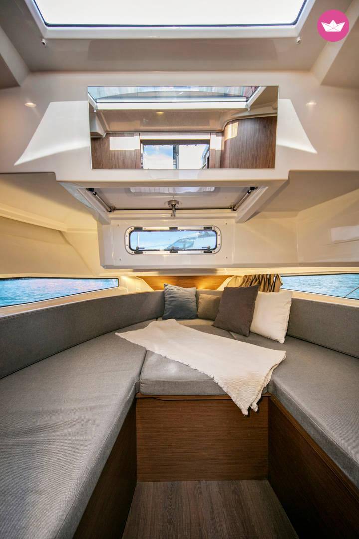 Bateau à moteur Jeanneau Merry fisher 895 350cv 6