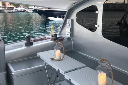 Catamaran Carrera 57