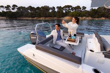 Jeanneau Cap Camarat 7.5 CC