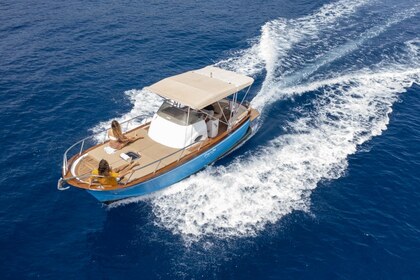 Hire Motorboat Mimi Mimi Libeccio 8,5 Wa Paxi