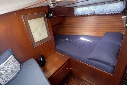 Private sailing boat for 2 people