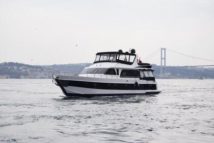 Hire Motor yacht Amazing 24m Motoryat B16 Amazing 24m Motoryat B16 İstanbul