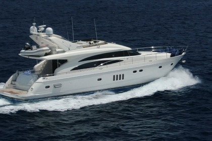 Charter Motorboat Princess 21m Athens