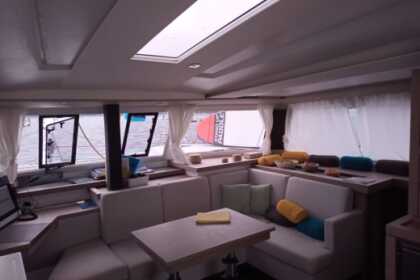 Fountaine Pajot Astrea 42 pour croisière de rêve en Corse du Sud