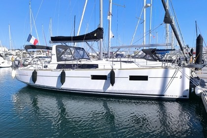 Location Voilier BENETEAU OCEANIS 35 Les Sables-d'Olonne