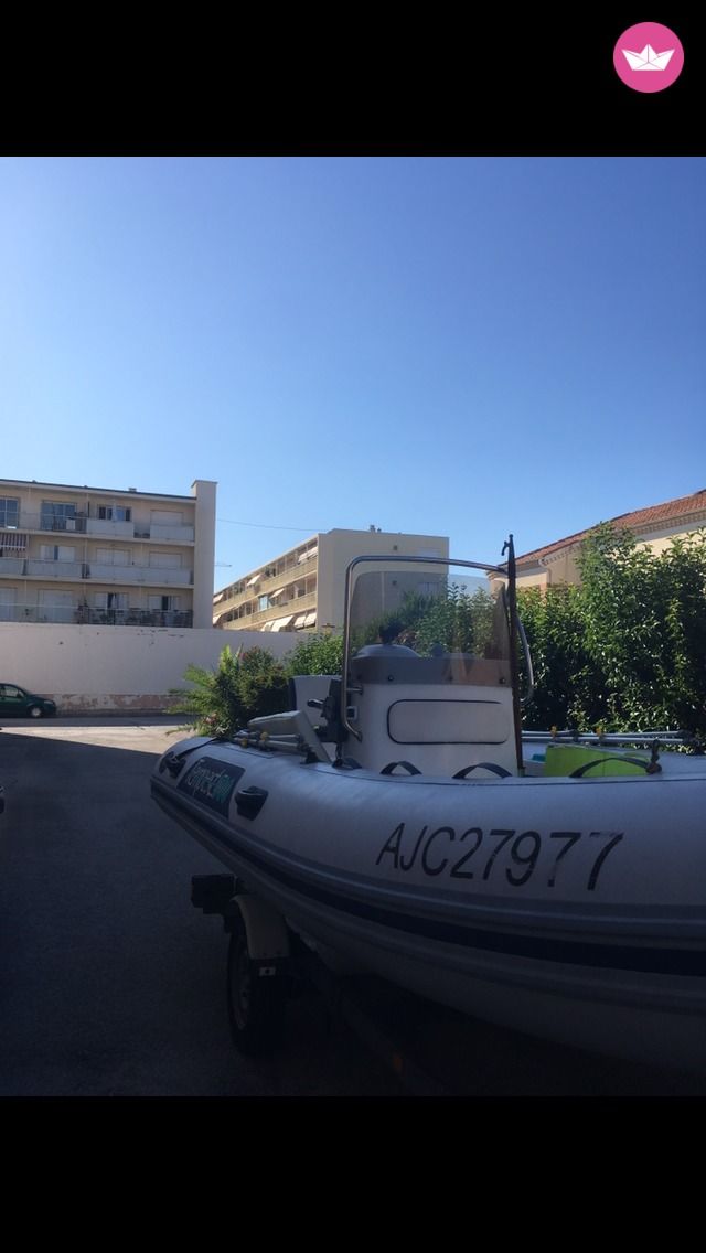 Semi-rigide Capelli Capelli Tempest 500 de particuliers et professionnels