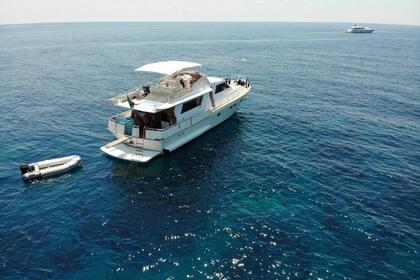 Noleggio Yacht a motore Cantieri navali Liguri Ghibli 20 Napoli