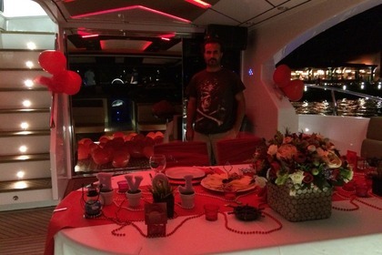 23m KDR Motoryat (30 Cap) B10