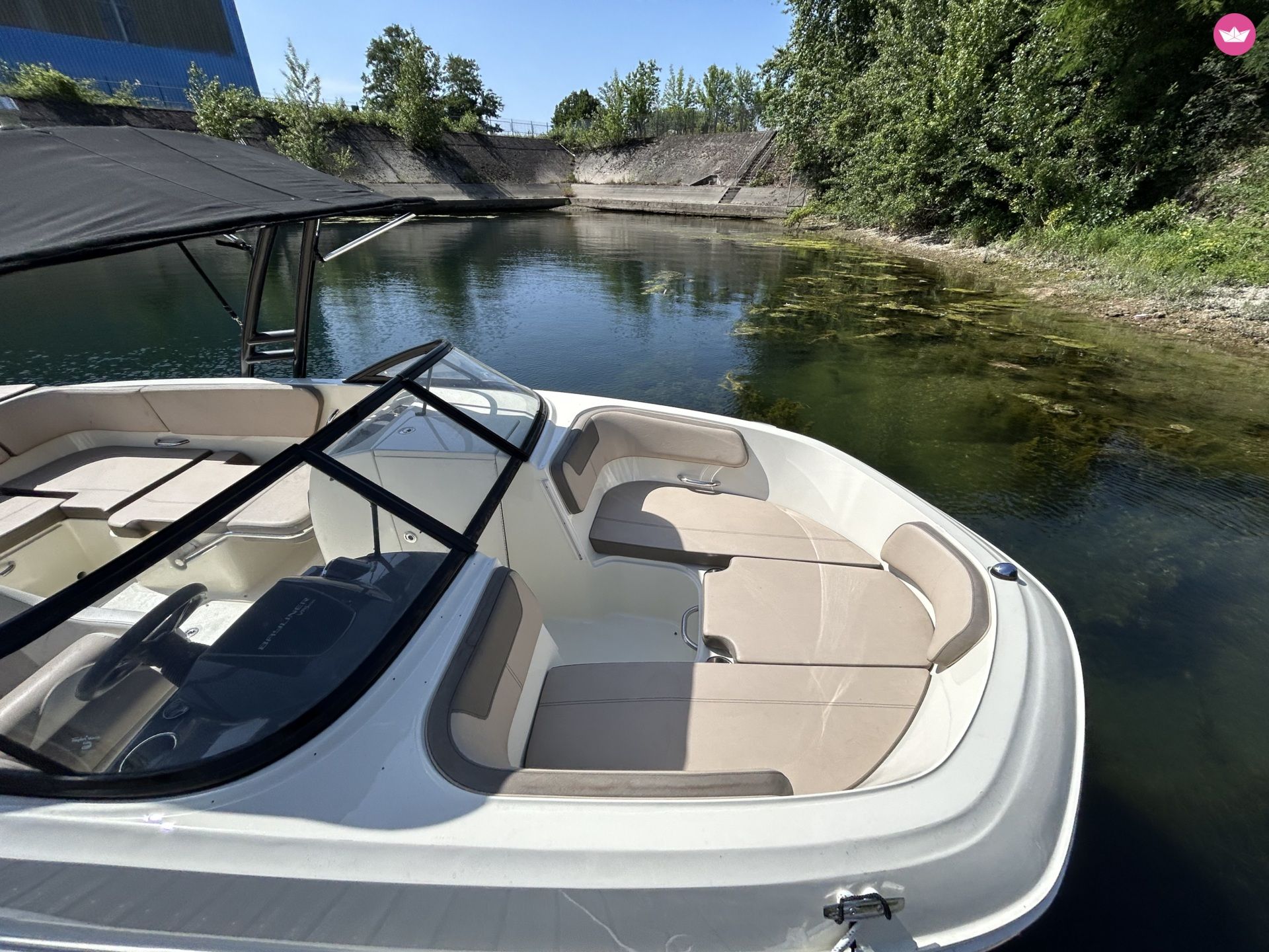 Bateau à moteur Bayliner vr6 250cv 4