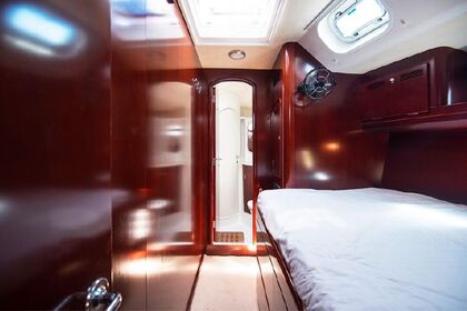 Beneteau 64 for 8 Guests on Charter