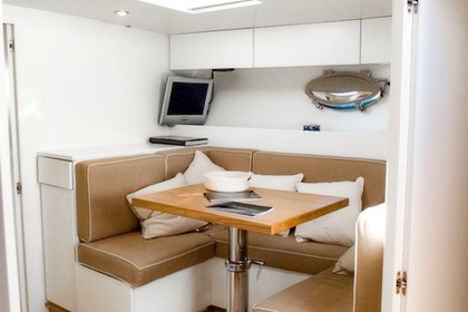 Motor boat - XL Marine