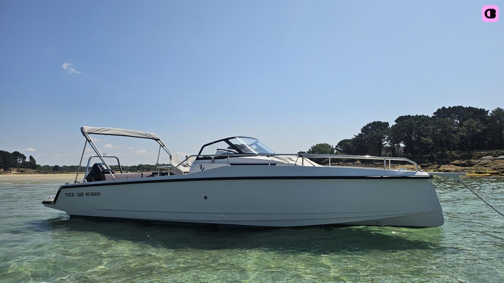Bateau à moteur RYCK 280 350cv